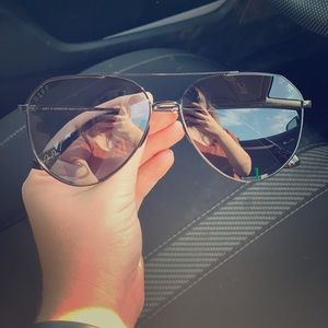 Jessie James Decker DIFF Dash sunglasses